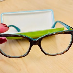 Prescription Glasses used good condition, didn’t like style anymore